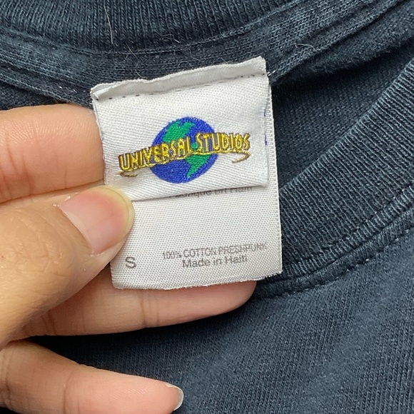 Universal Studios T-shirt - Picture 4 of 4